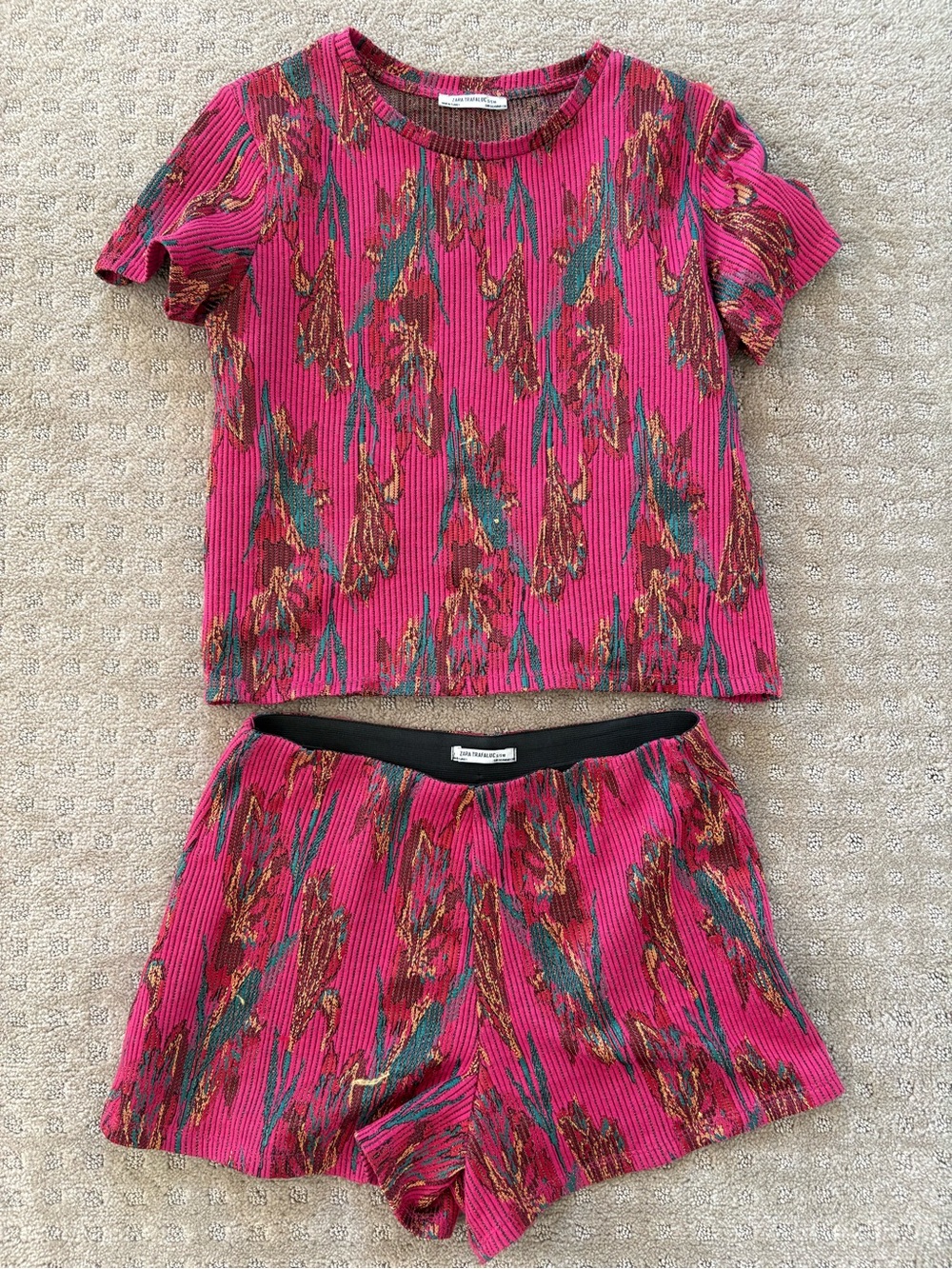 Zara Women’s Pink Patterned Top & Shorts Set
